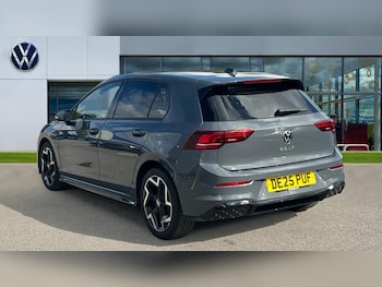 Used Volkswagen Golf 2025 for sale - 76869287: Photo