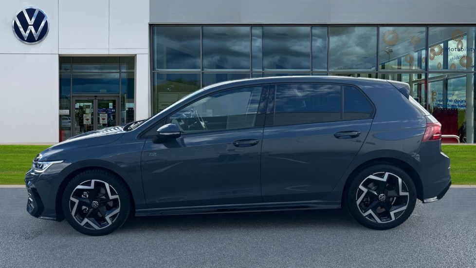 Used Volkswagen Golf 2025 for sale - 76869287: Photo 9