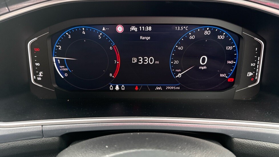 Used Volkswagen T-Roc 2024 for sale - 76265635: Photo 14