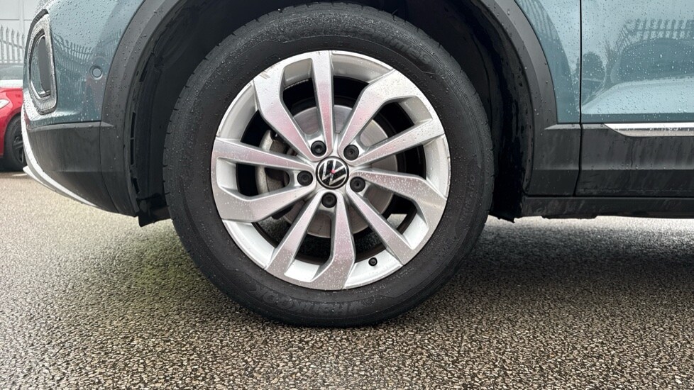 Used Volkswagen T-Roc 2024 for sale - 76265635: Photo 19