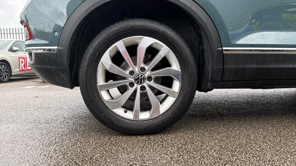 Used Volkswagen T-Roc 2024 for sale - 76265635: Photo 20