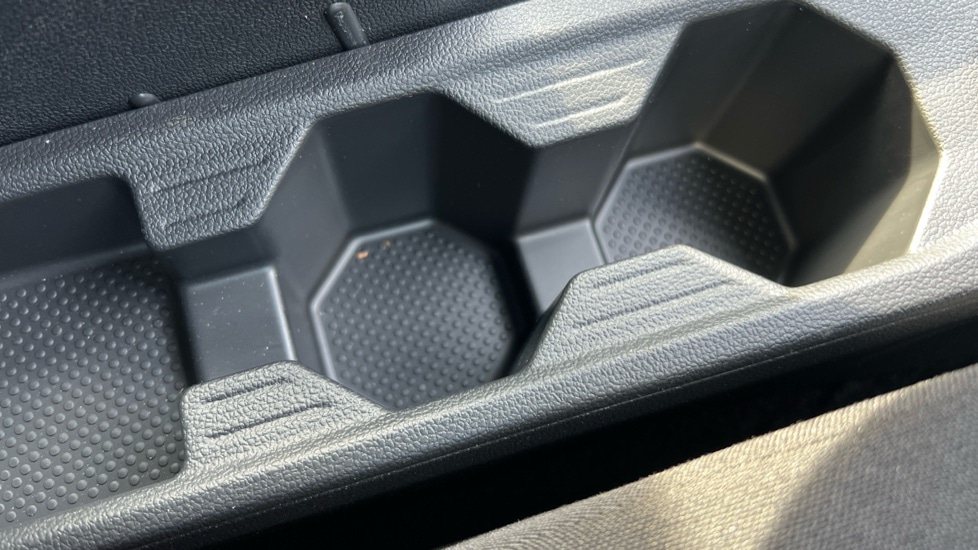 Used Volkswagen Taigo 2025 for sale - 76869365: Photo 61