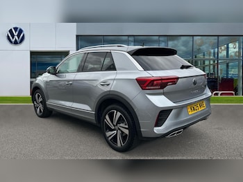 Used Volkswagen T-Roc 2025 for sale - 76479603: Photo