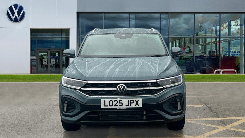 Used Volkswagen T-Roc 2025 for sale - 76652643: Photo 10