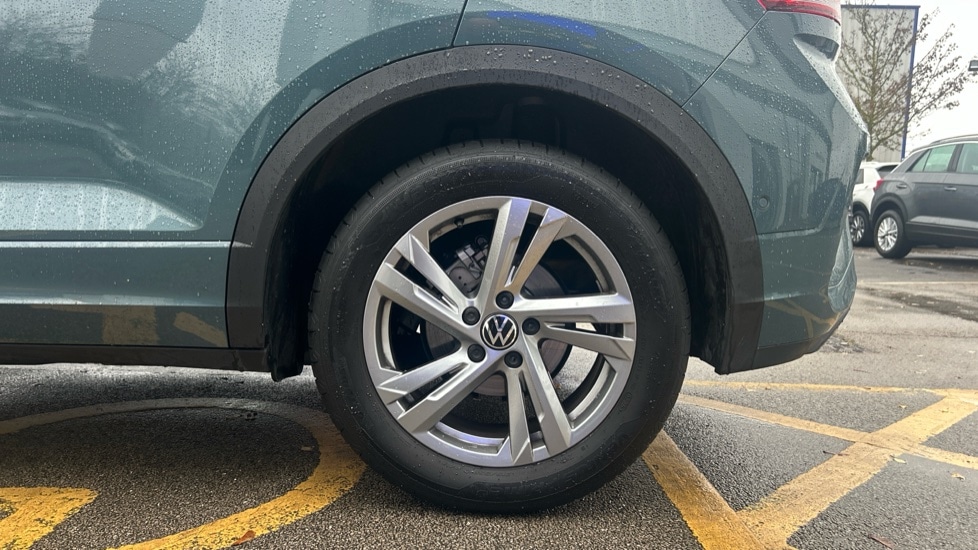 Used Volkswagen T-Roc 2025 for sale - 76652643: Photo 19