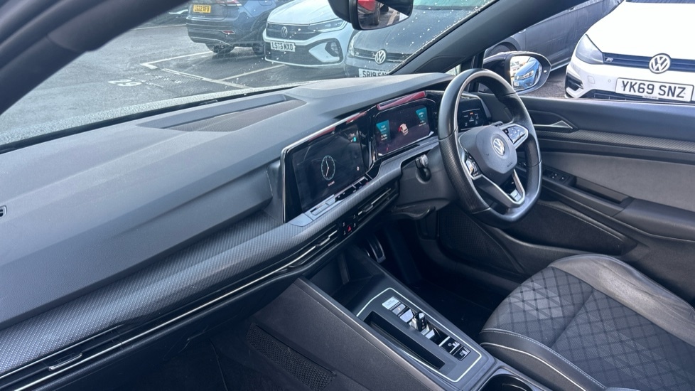 Used Volkswagen Golf 2020 for sale - 77054225: Photo 2