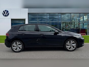 Used Volkswagen Golf 2022 for sale - 75943394: Photo