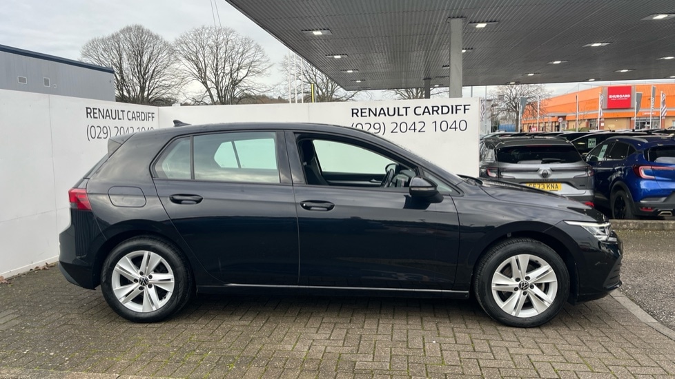 Used Volkswagen Golf 2022 for sale - 77005115: Photo 2