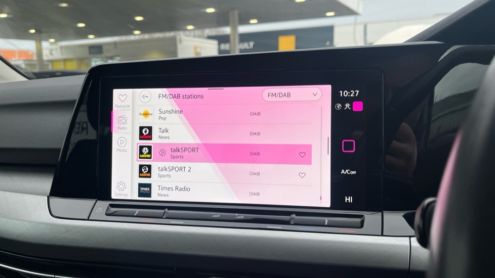 Used Volkswagen Golf 2022 for sale - 77005115: Photo 48