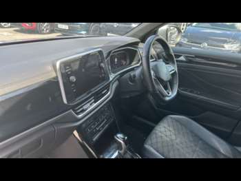 Used Volkswagen T-Roc 2022 for sale - 74617217: Photo