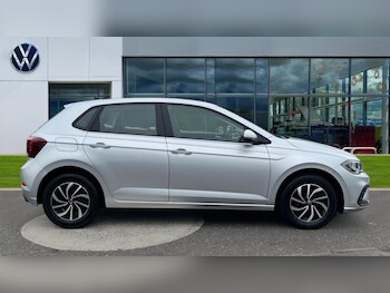 Used Volkswagen Polo 2023 for sale - 76475016: Photo