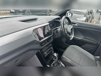 Used Volkswagen T-Cross 2019 for sale - 75472621: Photo
