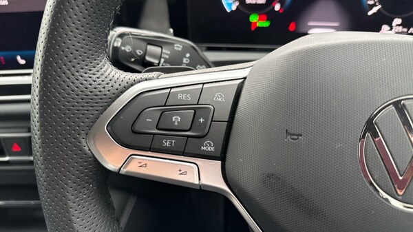 Used Volkswagen Tiguan 2024 for sale - 76183926: Photo 31
