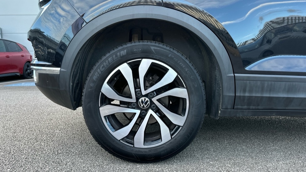 Used Volkswagen T-Roc 2022 for sale - 76501376: Photo 5