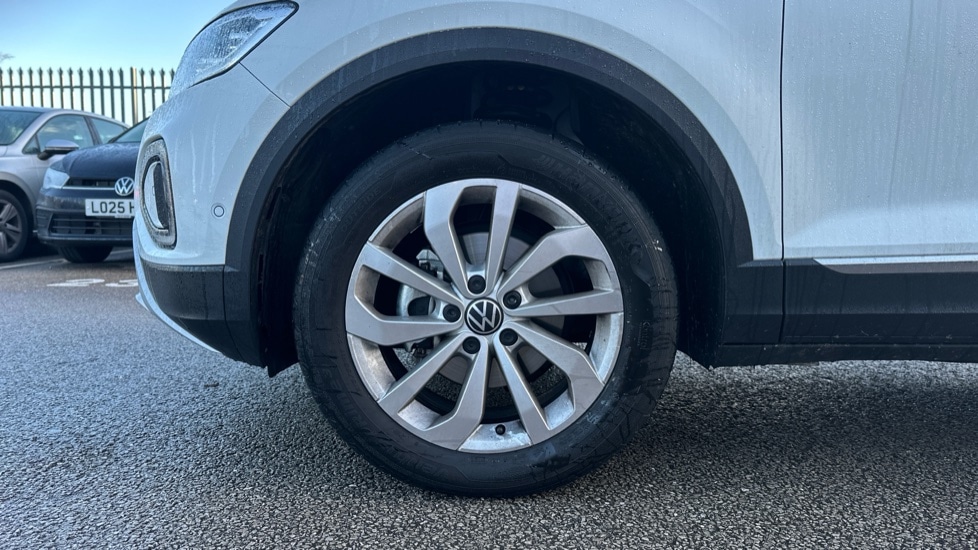 Used Volkswagen T-Roc 2025 for sale - 76873219: Photo 18