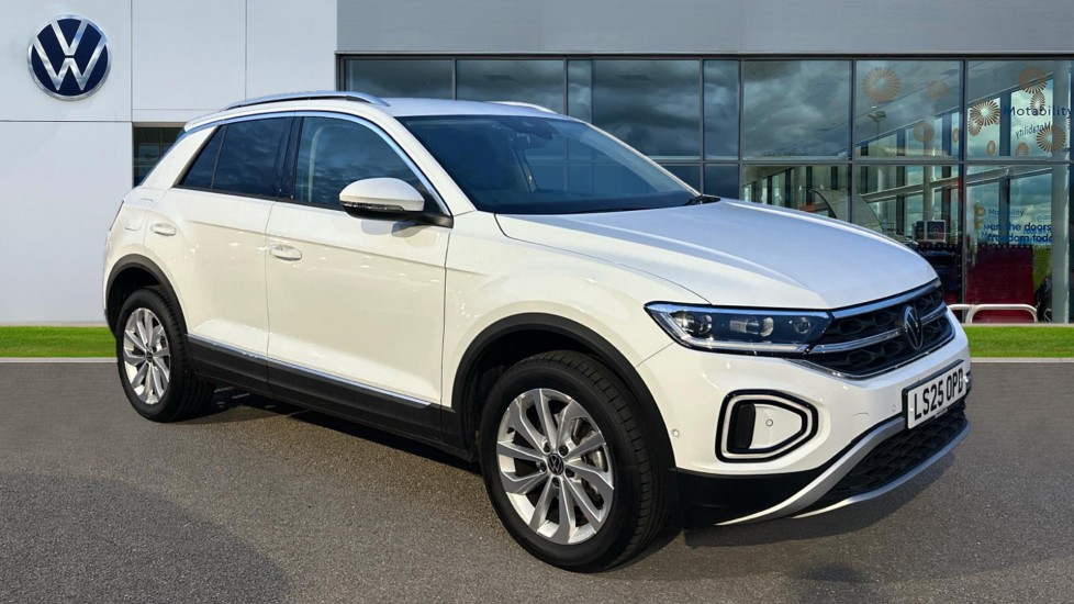 Used Volkswagen T-Roc 2025 for sale - 76869832: Photo 1