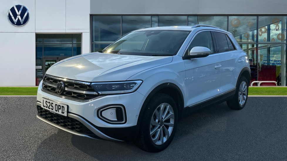 Used Volkswagen T-Roc 2025 for sale - 76869832: Photo 7