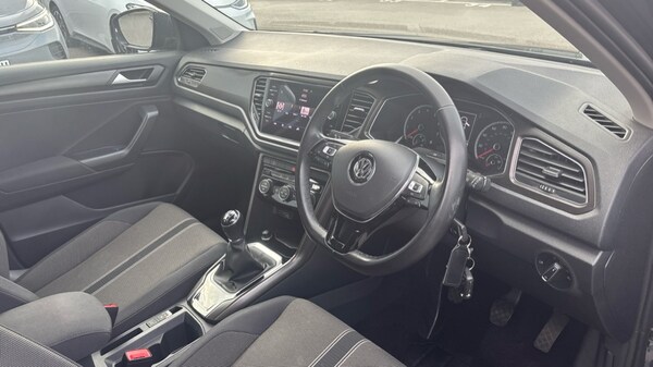 Used Volkswagen T-Roc 2019 for sale - 76184000: Photo 6