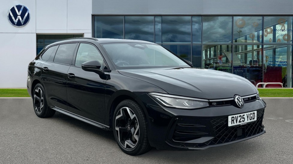 Used Volkswagen Passat 2025 for sale - 76871220: Photo 1