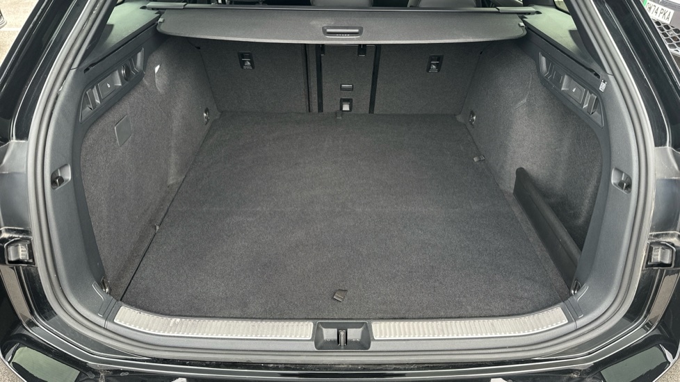 Used Volkswagen Passat 2025 for sale - 76871220: Photo 16