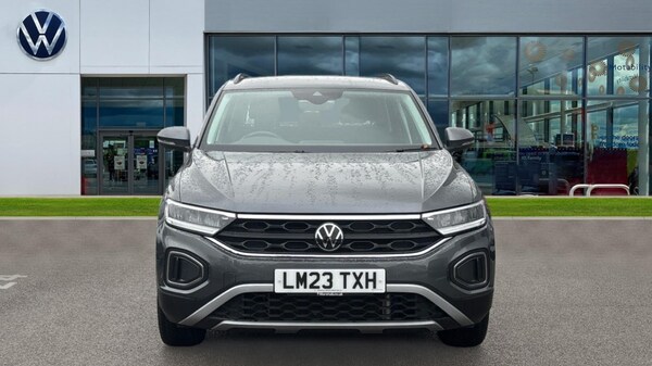 Used Volkswagen T-Roc 2023 for sale - 76112124: Photo 10