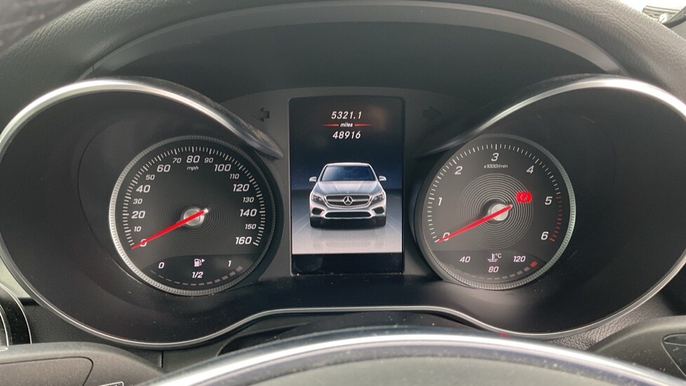 Used Mercedes-Benz GLC 2019 for sale - 76154939: Photo 14