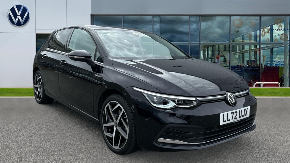 Used Volkswagen Golf 2022 for sale - 76008346: Photo 1