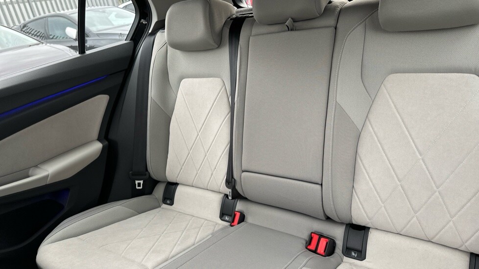 Used Volkswagen Golf 2022 for sale - 76008346: Photo 15