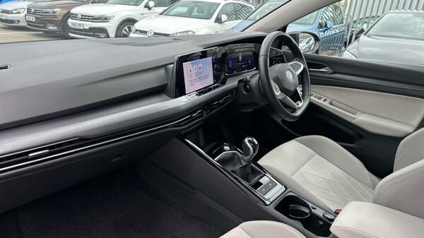 Used Volkswagen Golf 2022 for sale - 76008346: Photo 2
