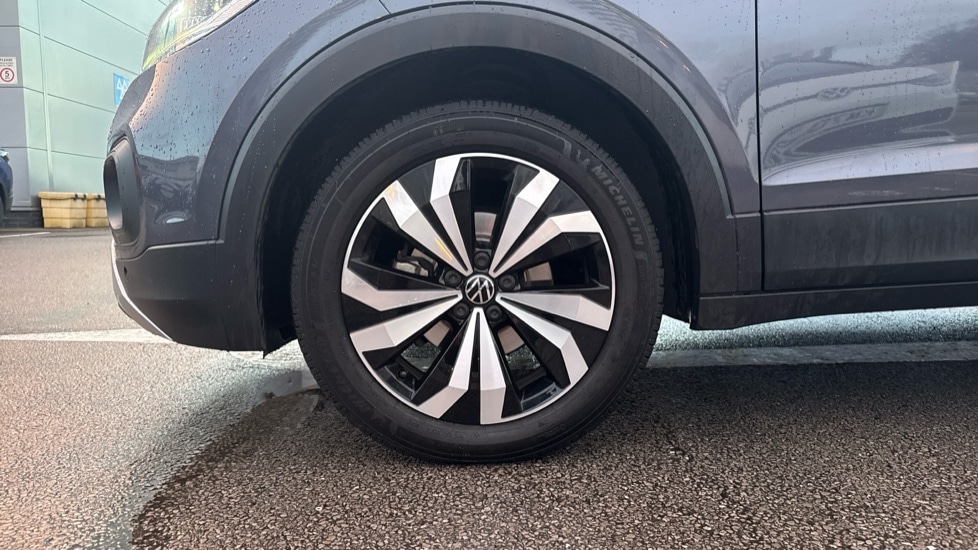 Used Volkswagen T-Cross 2023 for sale - 77025539: Photo 18