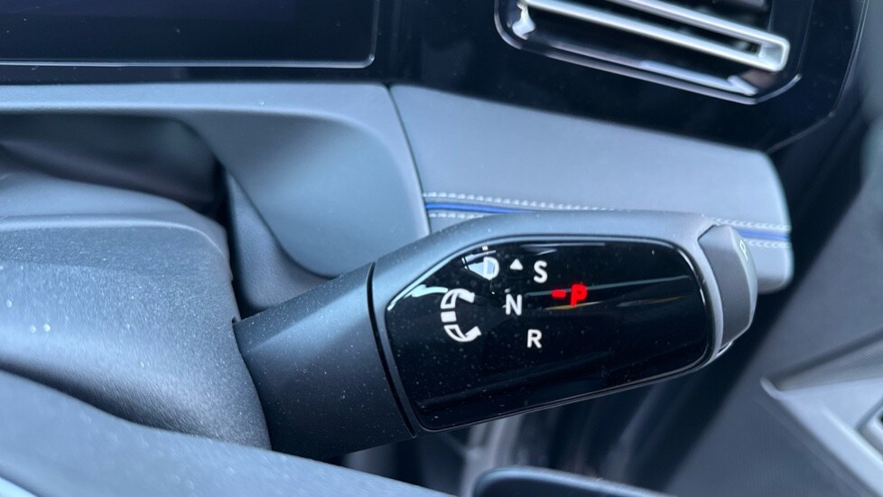 Used Volkswagen Tiguan 2025 for sale - 76870391: Photo 32