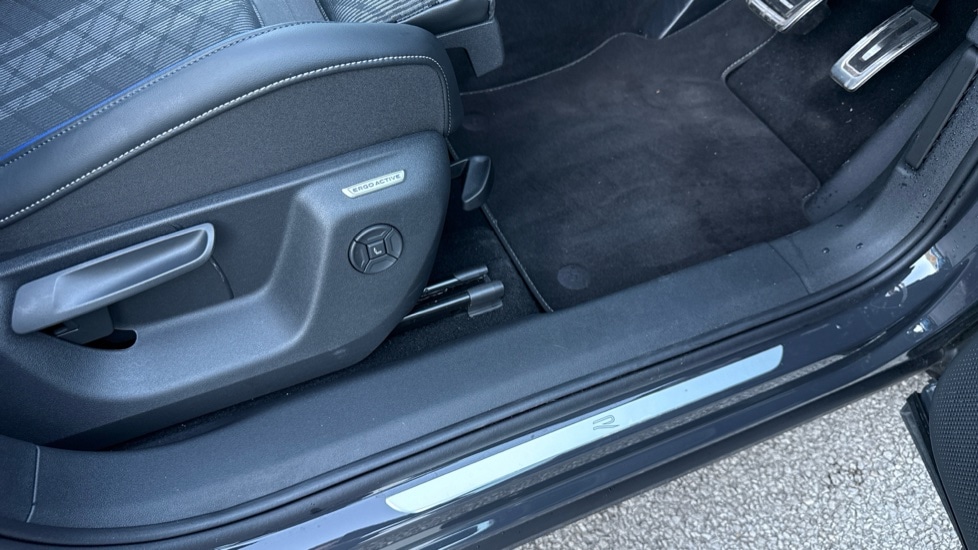 Used Volkswagen Tiguan 2025 for sale - 76870391: Photo 40