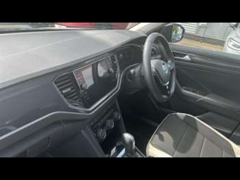 Used Volkswagen T-Roc 2019 for sale - 74820297: Photo