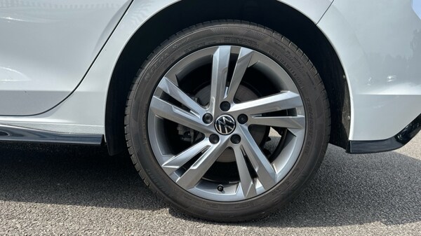 Used Volkswagen Golf 2024 for sale - 75472759: Photo 18