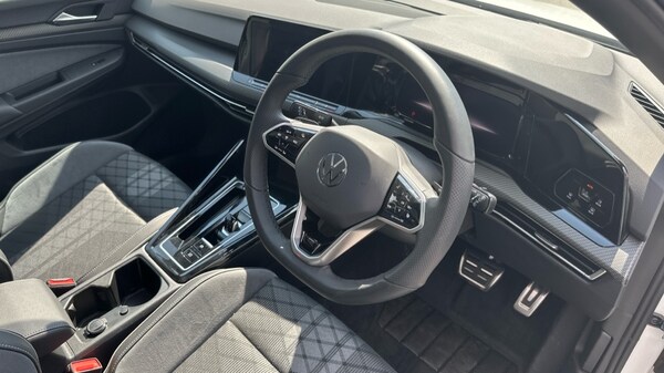 Used Volkswagen Golf 2024 for sale - 75472759: Photo 6