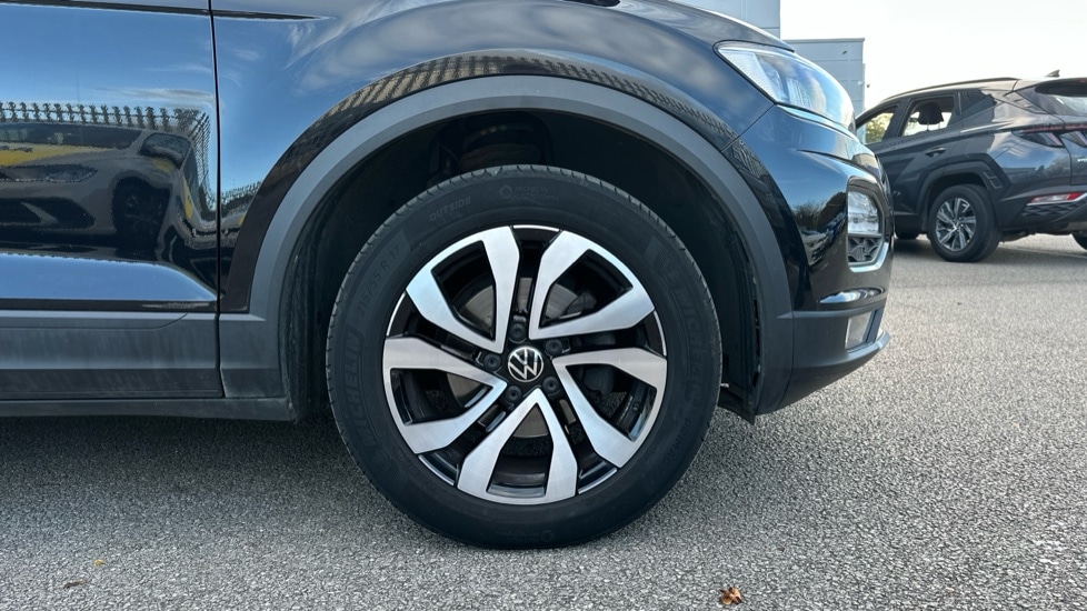 Used Volkswagen T-Roc 2022 for sale - 76552497: Photo 20