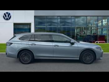 Used Volkswagen Passat 2024 for sale - 74145195: Photo
