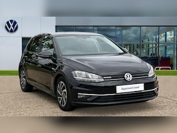 Used Volkswagen Golf 2019 for sale - 75943336: Photo