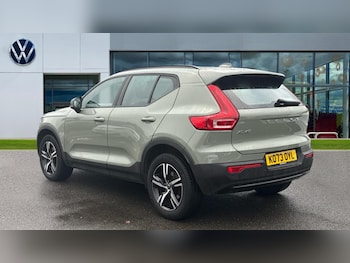 Used Volvo XC40 2024 for sale - 76960224: Photo