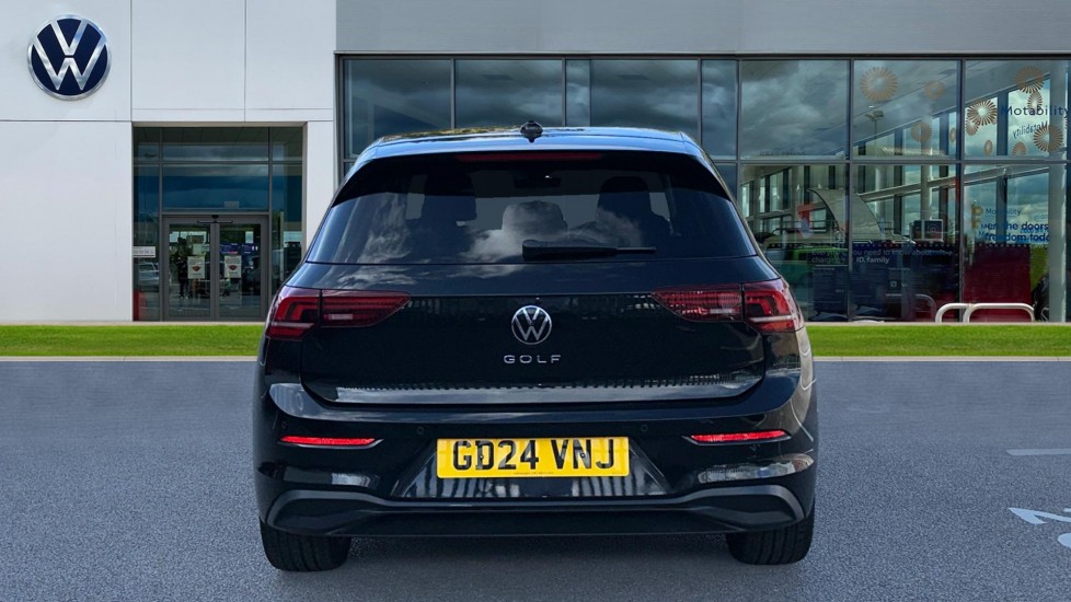 Used Volkswagen Golf 2024 for sale - 75902098: Photo 11