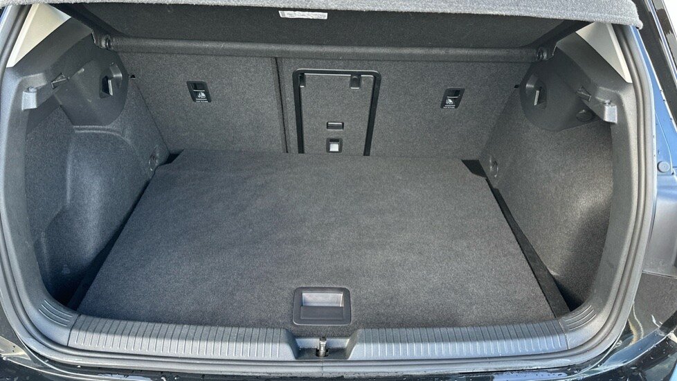 Used Volkswagen Golf 2024 for sale - 75902098: Photo 16