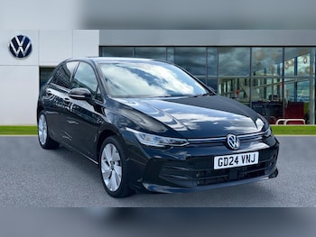 Used Volkswagen Golf 2024 for sale - 75902098: Photo