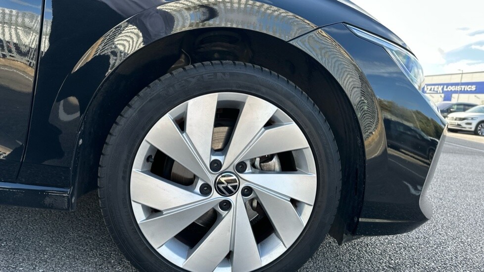 Used Volkswagen Golf 2024 for sale - 75902098: Photo 20