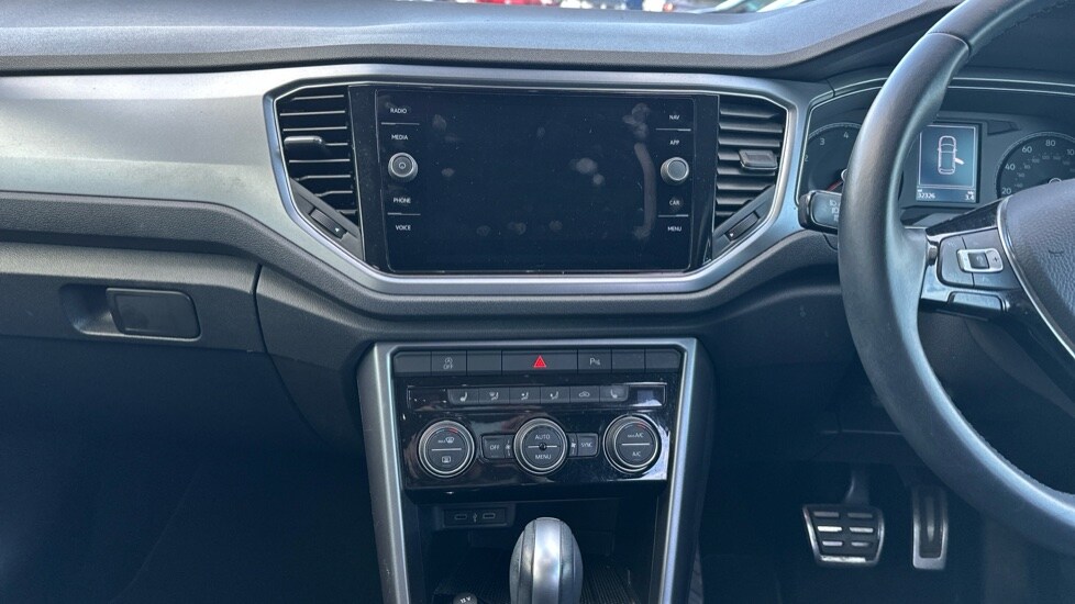 Used Volkswagen T-Roc 2022 for sale - 76350806: Photo 13