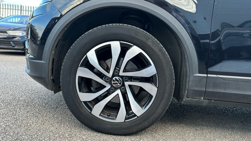 Used Volkswagen T-Roc 2022 for sale - 76350806: Photo 18