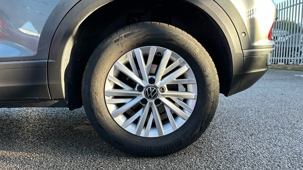 Used Volkswagen T-Roc 2022 for sale - 76872122: Photo 19