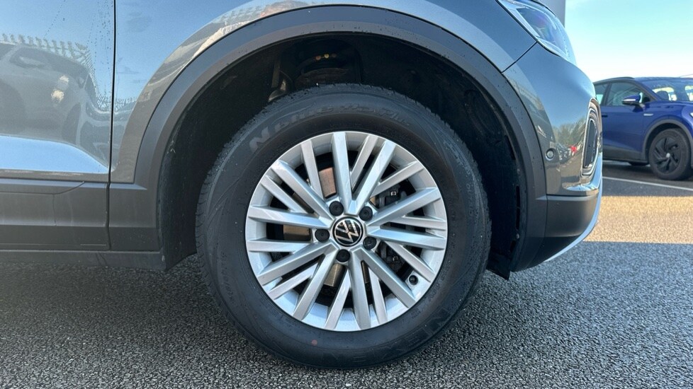 Used Volkswagen T-Roc 2022 for sale - 76872122: Photo 20