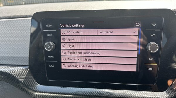Used Volkswagen T-Cross 2024 for sale - 76180127: Photo 23