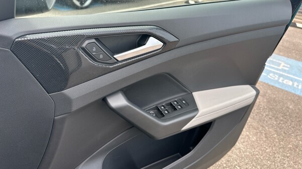 Used Volkswagen T-Cross 2025 for sale - 75591032: Photo 37