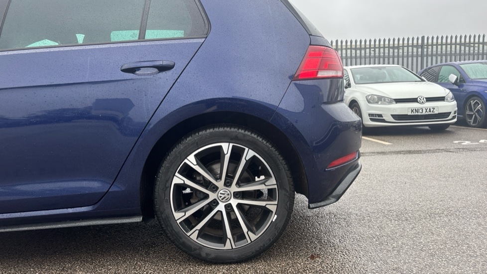 Used Volkswagen Golf 2017 for sale - 76722311: Photo 19